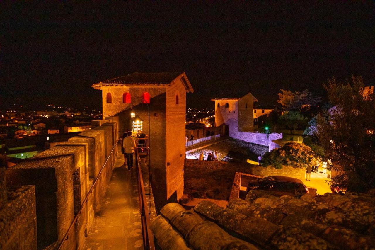 Tout Confort ! Climatisation, Centre-Ville, Parking, Terrasse, Wifi, Netflix Carcassonne Buitenkant foto