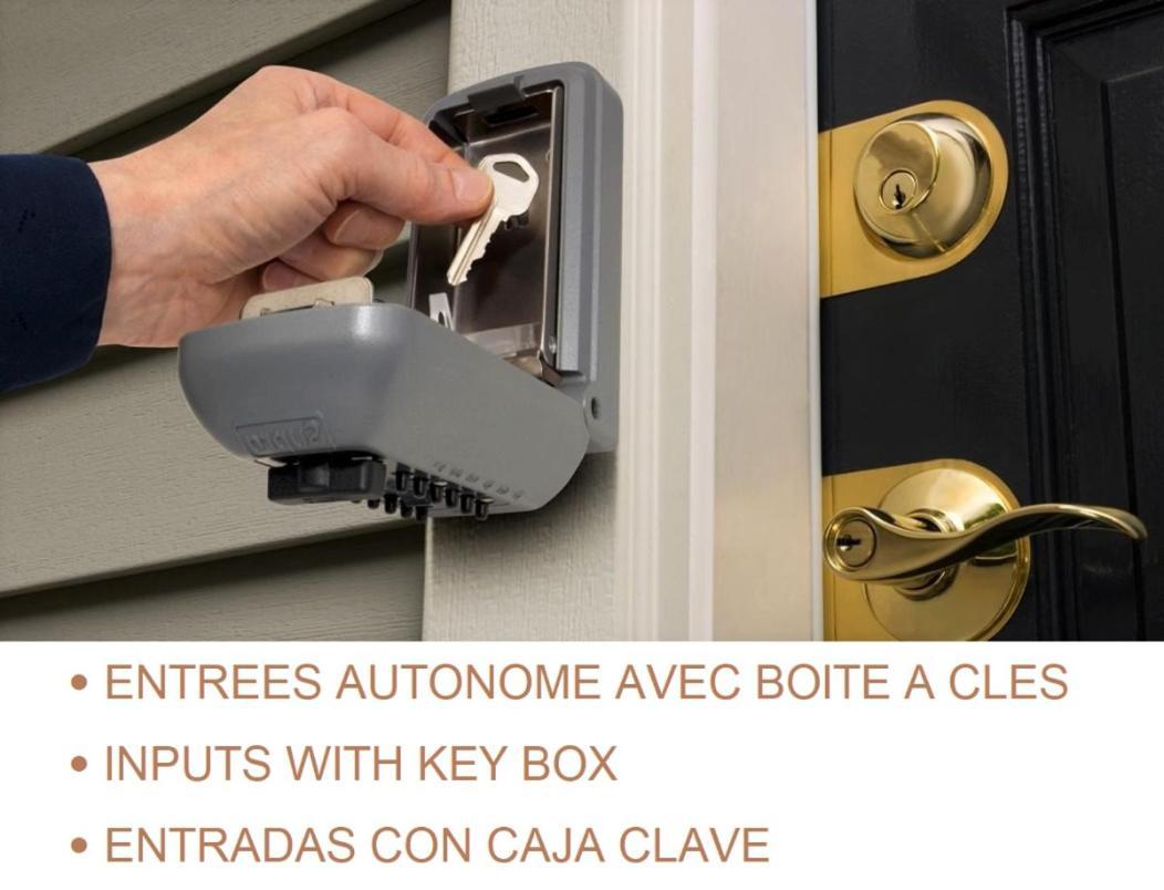 Tout Confort ! Climatisation, Centre-Ville, Parking, Terrasse, Wifi, Netflix Carcassonne Buitenkant foto